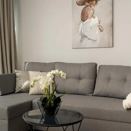 Апартаменти Stylowy Z Klimatyzacja I Parkingiem By Renters