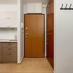 Stylowy Z Klimatyzacja I Parkingiem By Renters Apartmán *