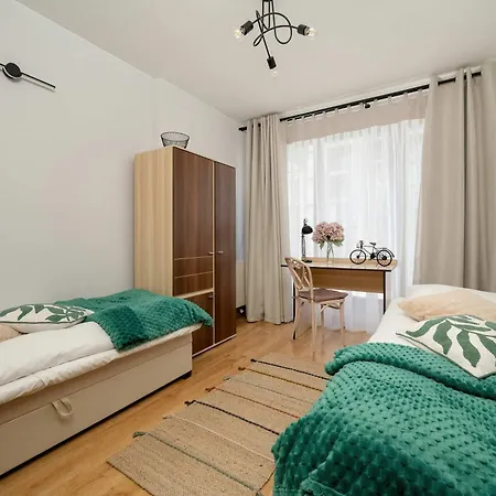 شقة Stylowy Z Klimatyzacja I Parkingiem By Renters *