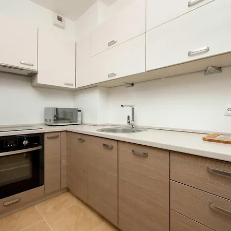 公寓 Stylowy Z Klimatyzacja I Parkingiem By Renters *