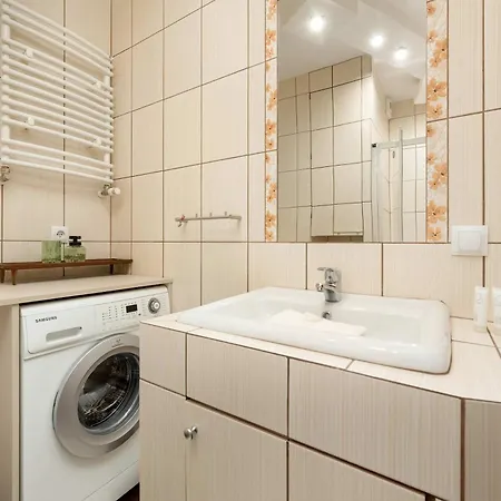 Stylowy Z Klimatyzacja I Parkingiem By Renters 弗罗茨瓦夫